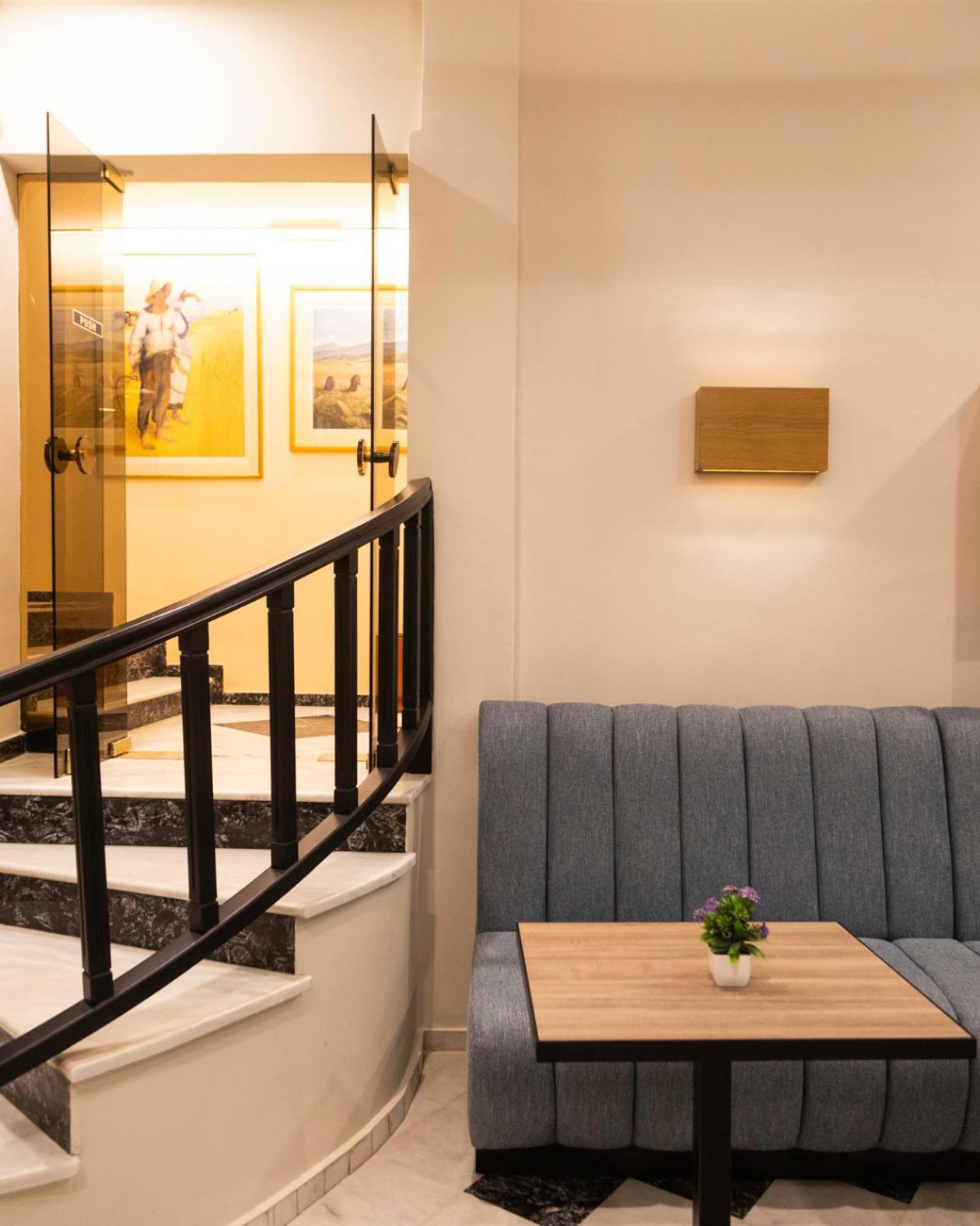 Hotel Avra Karditsa Luaran gambar