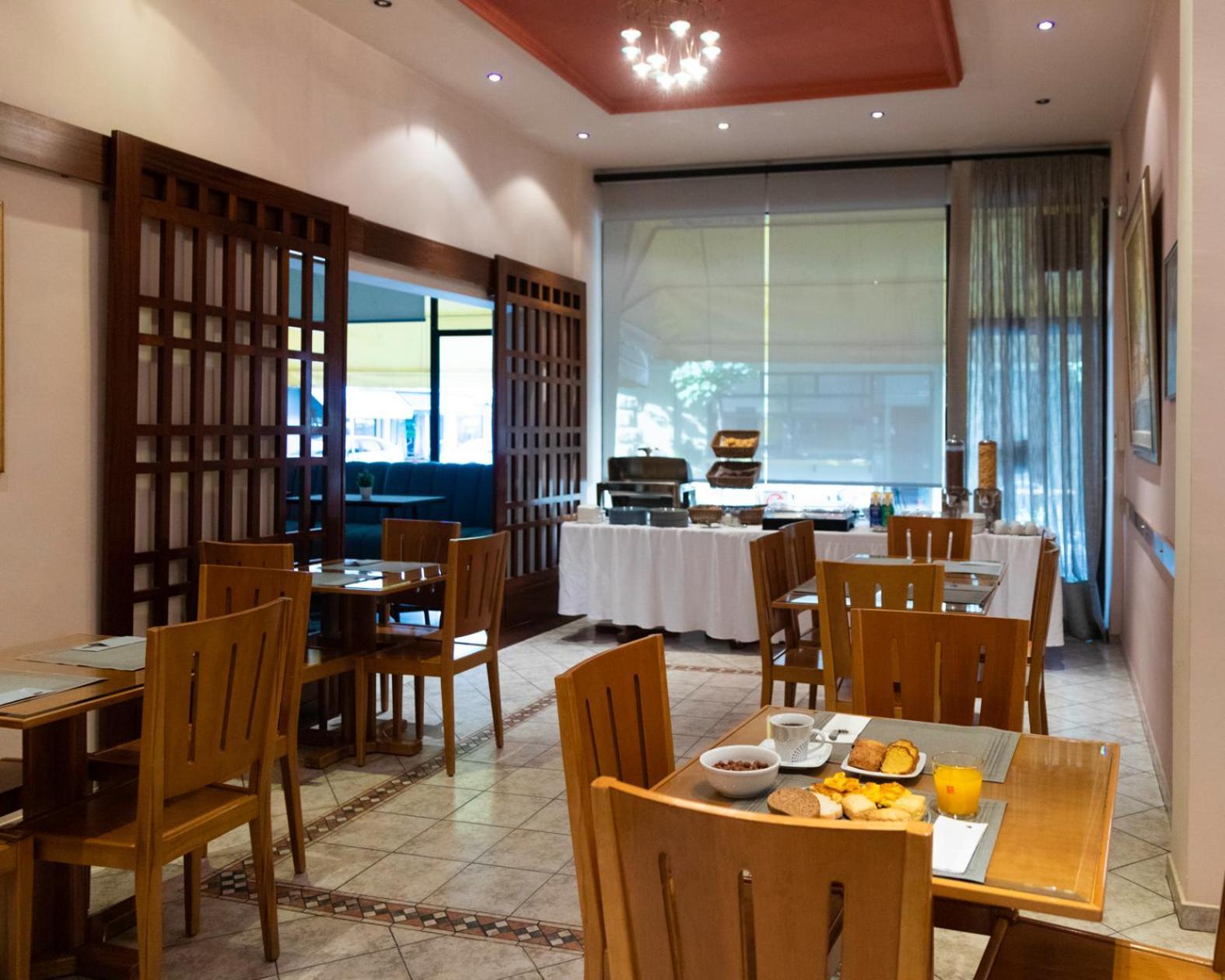 Hotel Avra Karditsa Luaran gambar